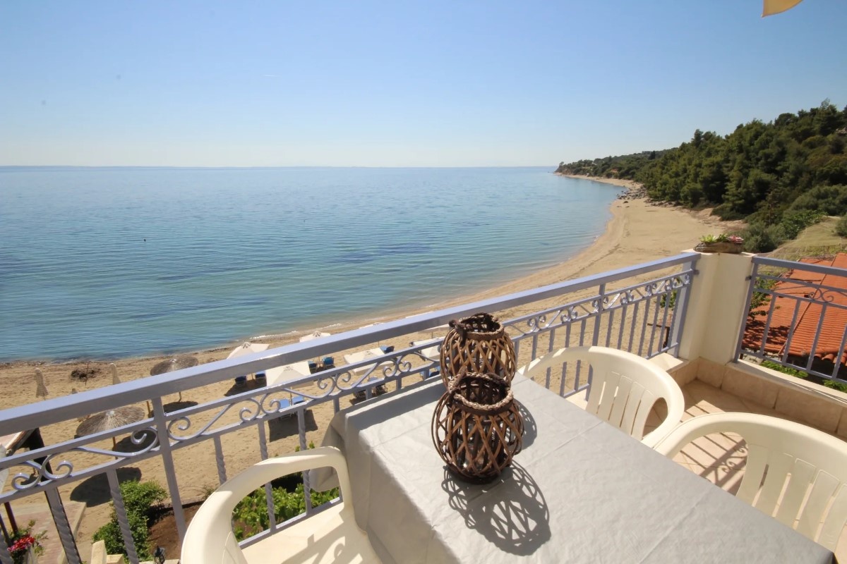 Vila Psakoudia Bay (Koktsidis House)