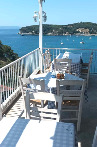 Vangelis House (ex Tri Platana)